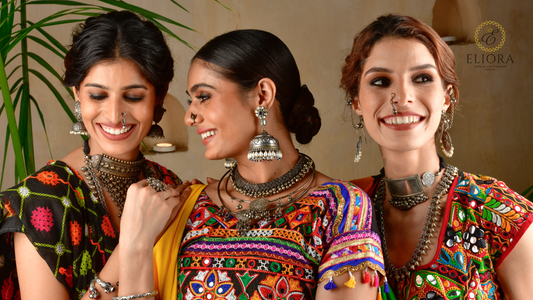 Navratri 2025: 9 Colours, 9 Jewellery Looks (Your Style Guide)