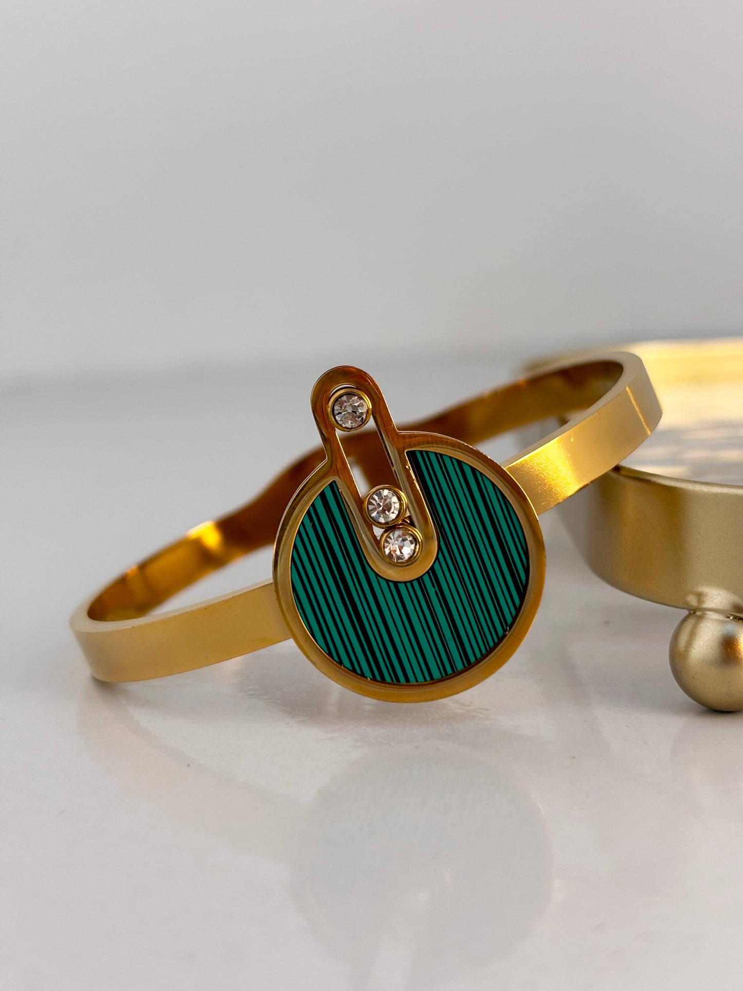 Green Mint Disc | Anti Tarnish Gold Plated Bracelet