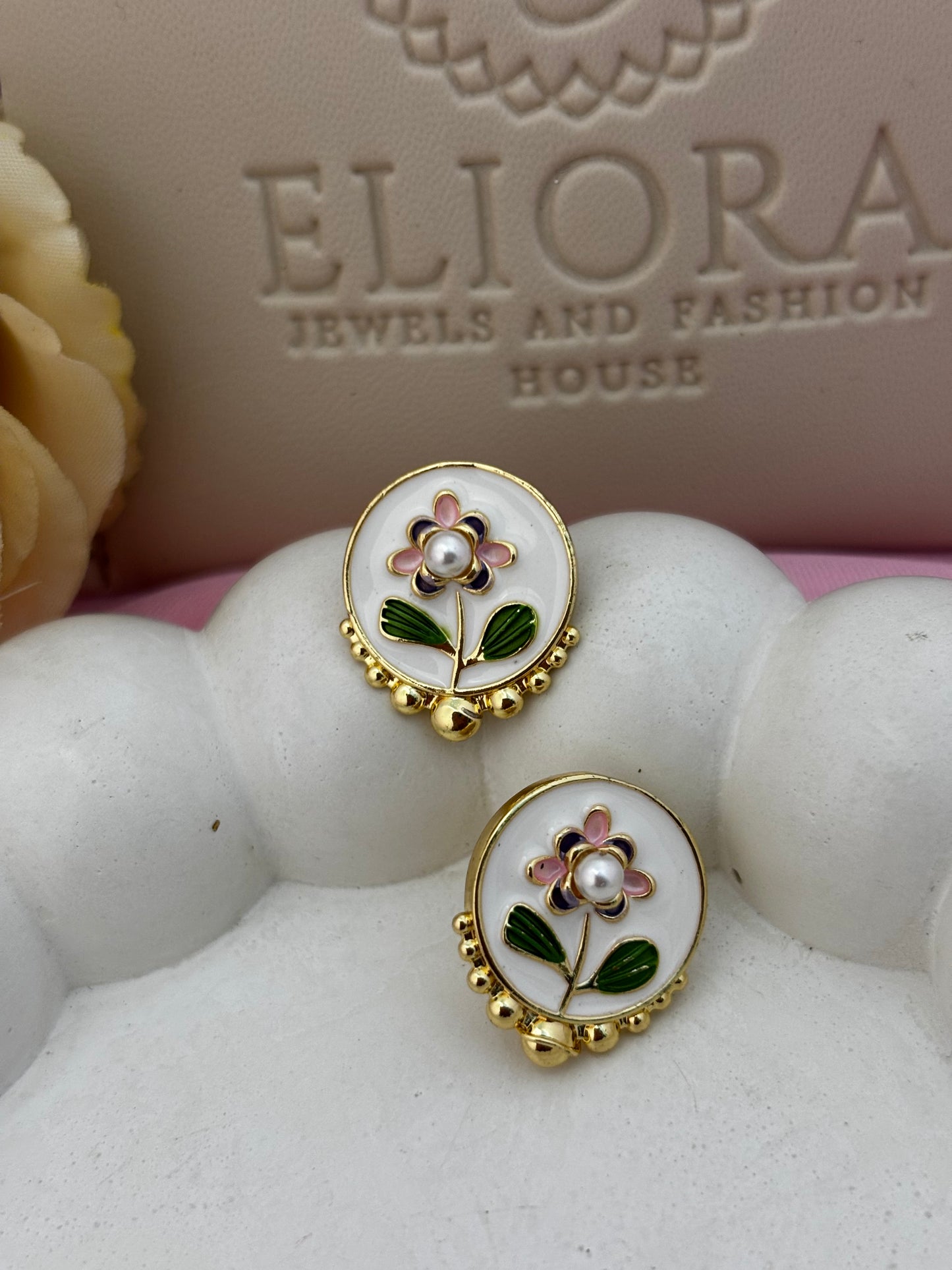 Floret Fizz (White)