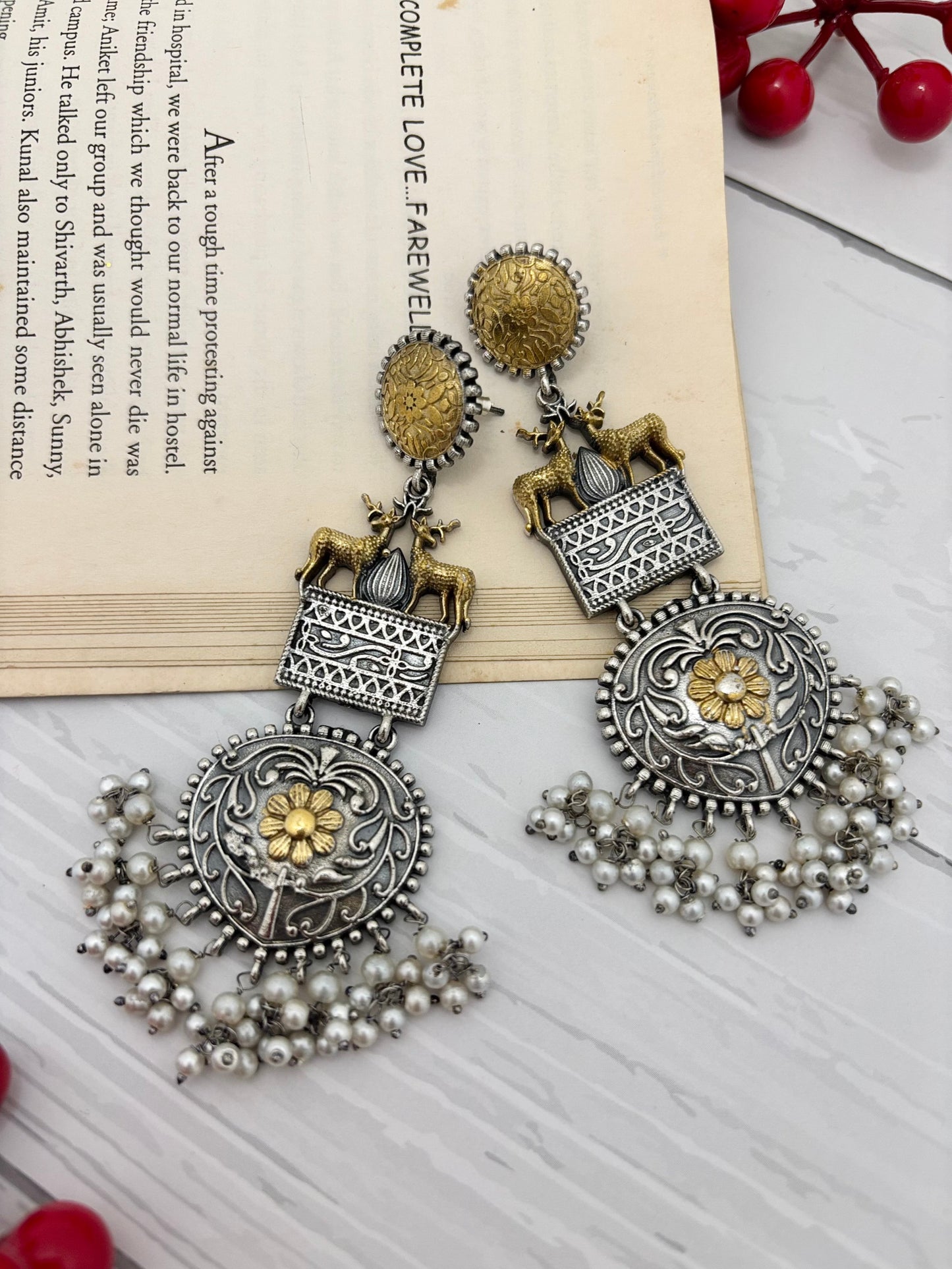 Sitara Dual Tone Jhumkas