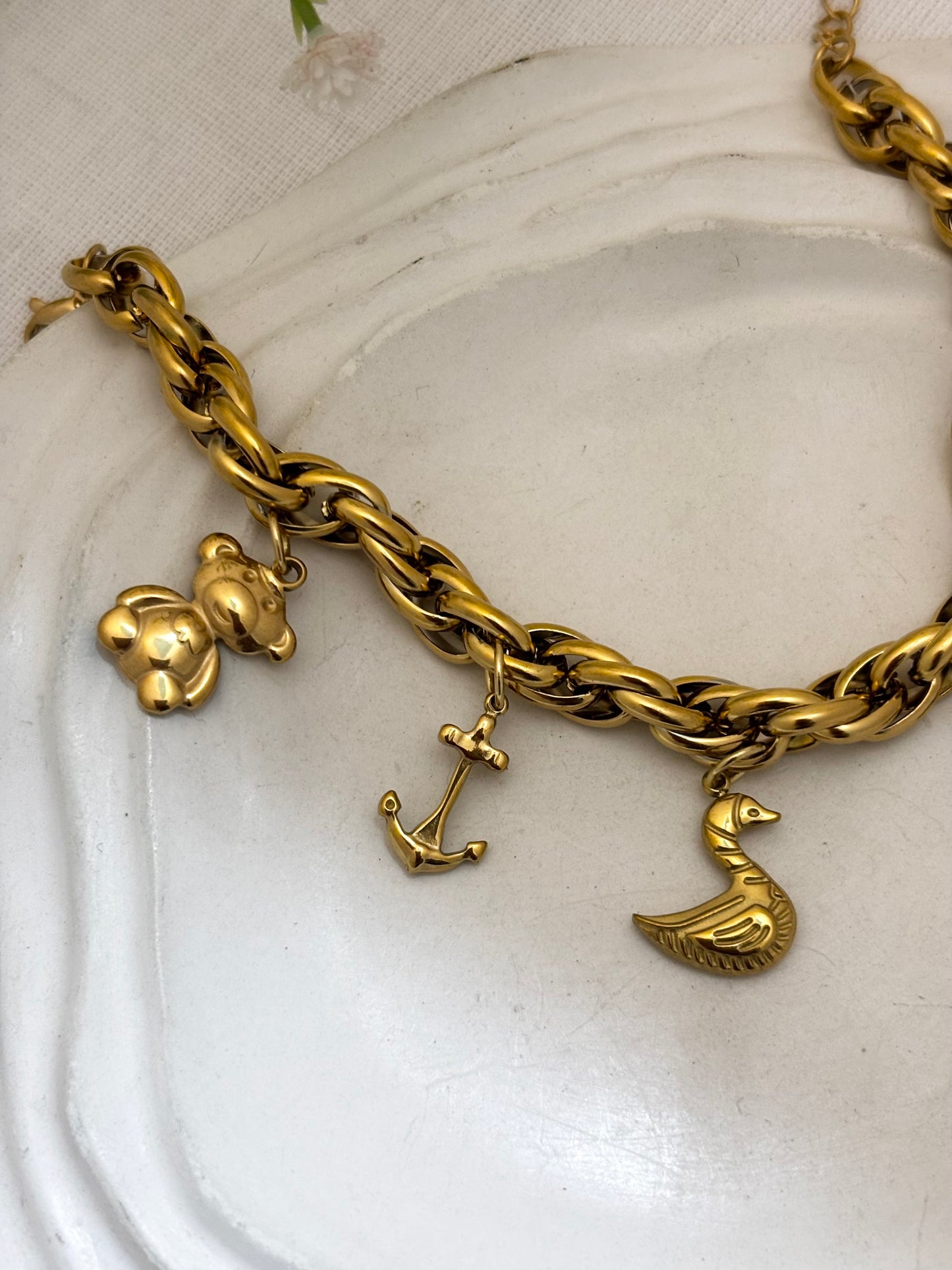 Gold-plated charm bracelet with anti-tarnish protection