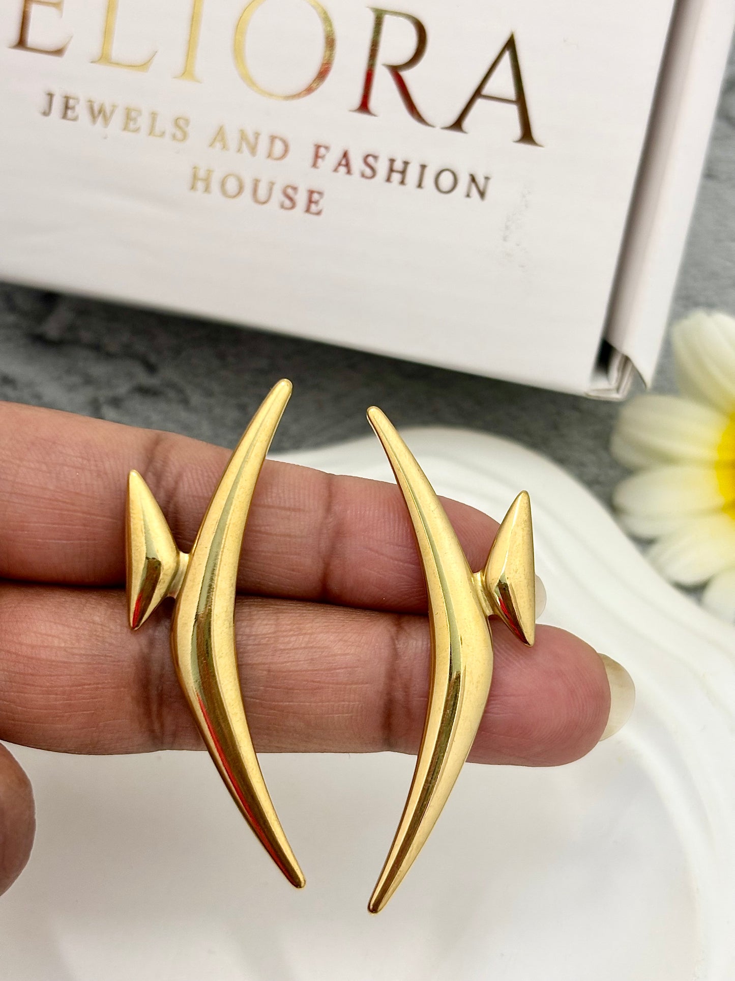Sleek Spear Earrings