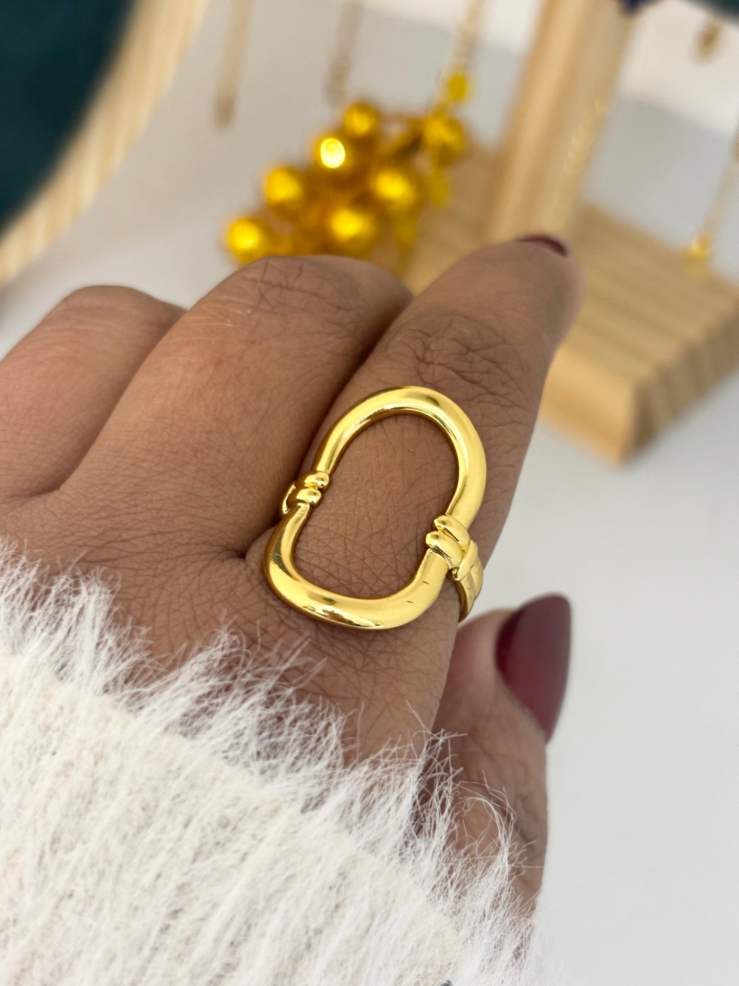 Gold Plated Carabiner Ring for Women – Anti-Tarnish Statement Jewelry
