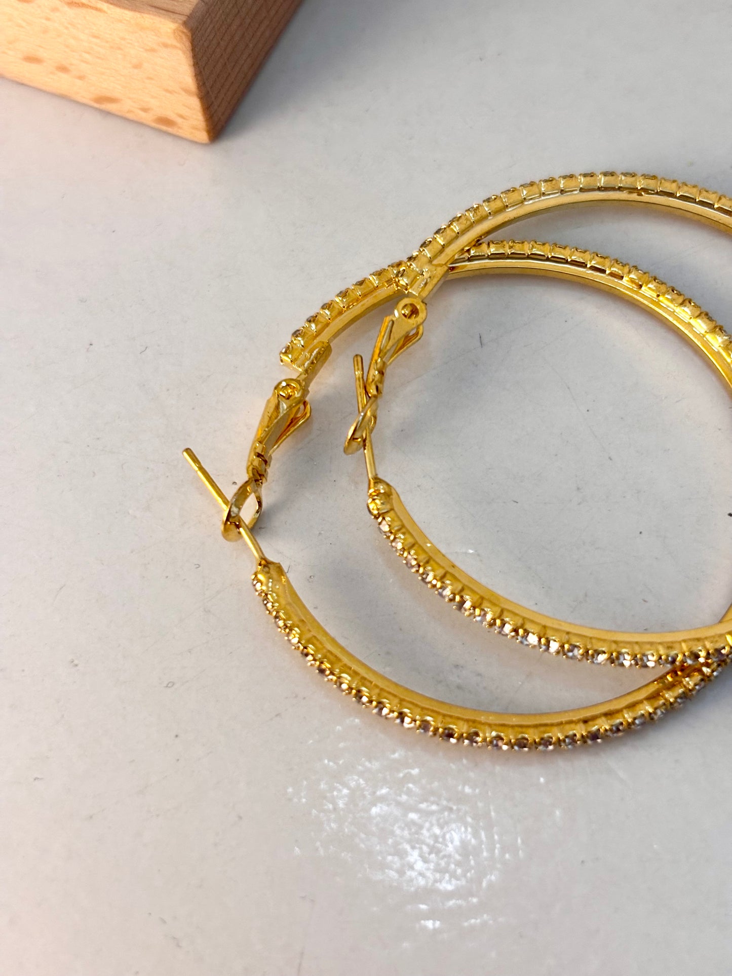 Shimmer Hoops | 18kt Gold Plated