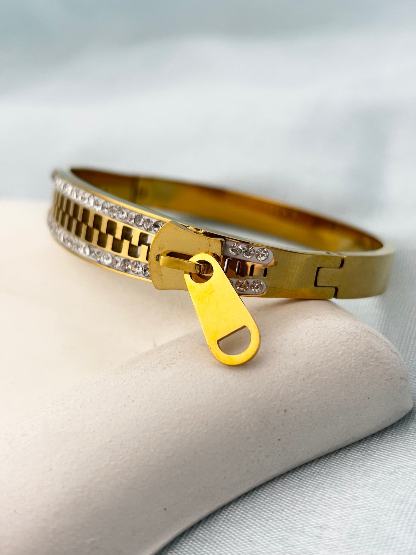Taffy Chain Zircon Bracelet