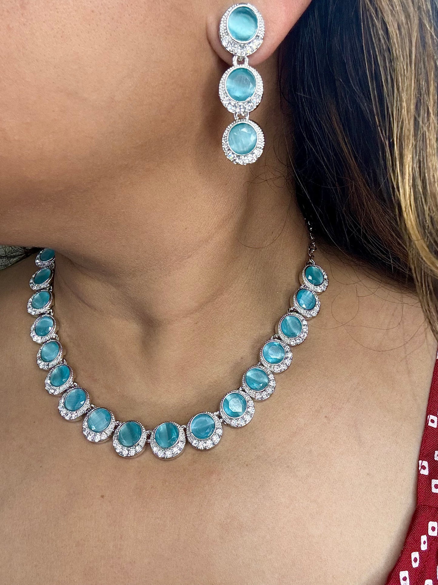 Nora Necklace Set (Blue)