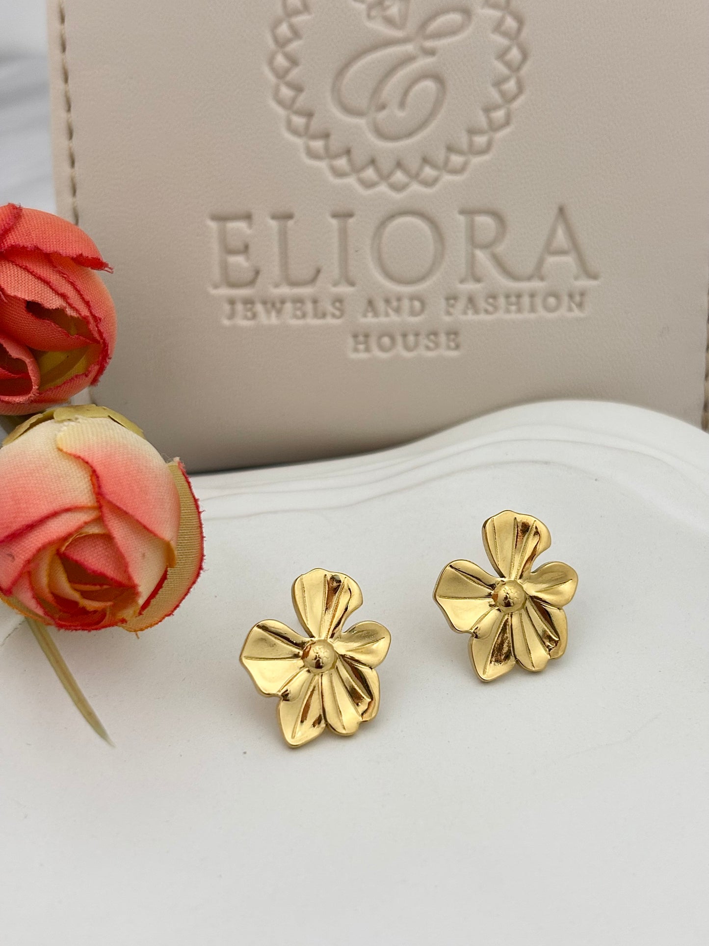 Flora Luxe Studs Earrings | 18kt Gold Plated