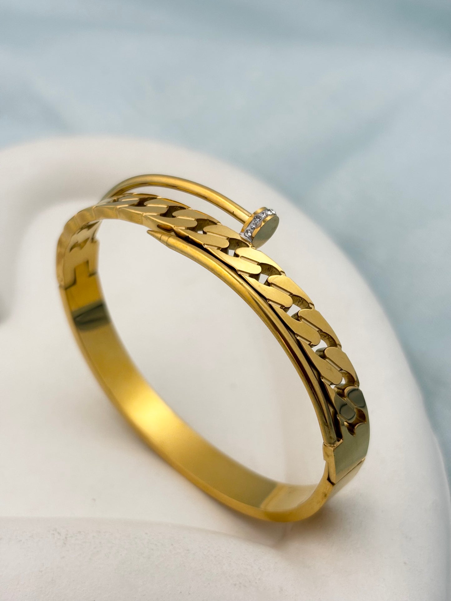 Rosette Nail Bracelet