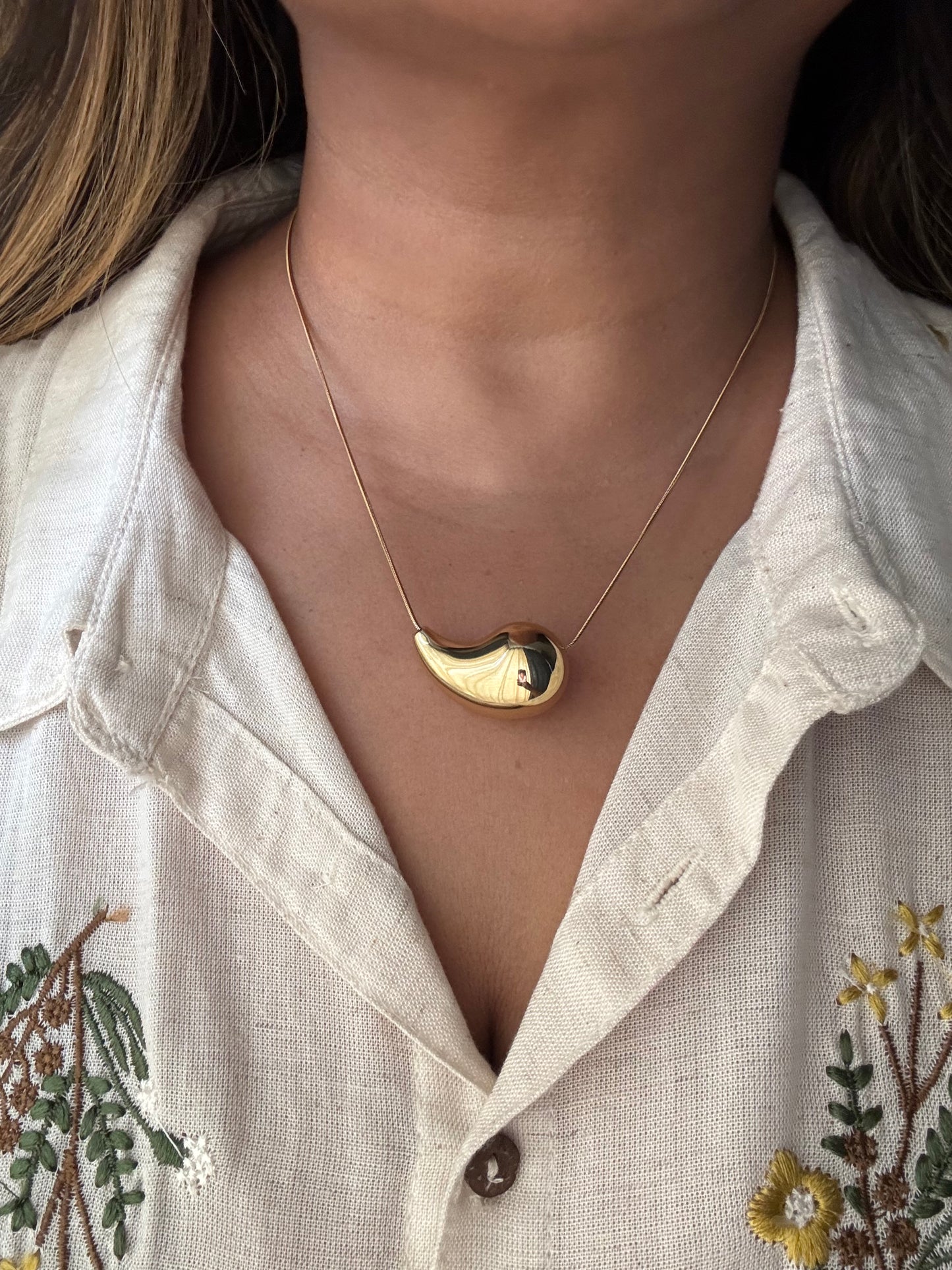 Teardrop Pendant Necklace