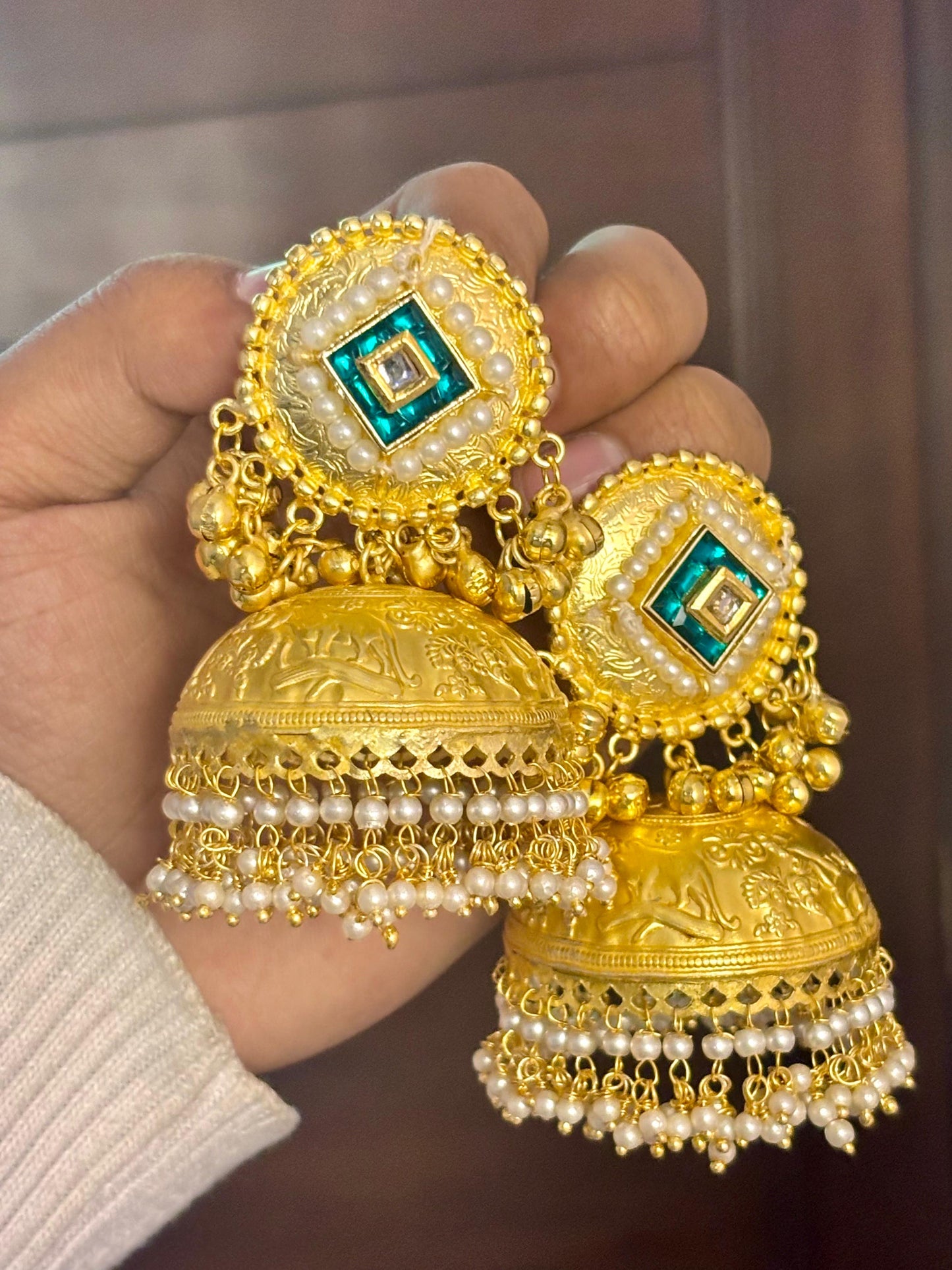 Maharani Gold Jhumka Earrings
