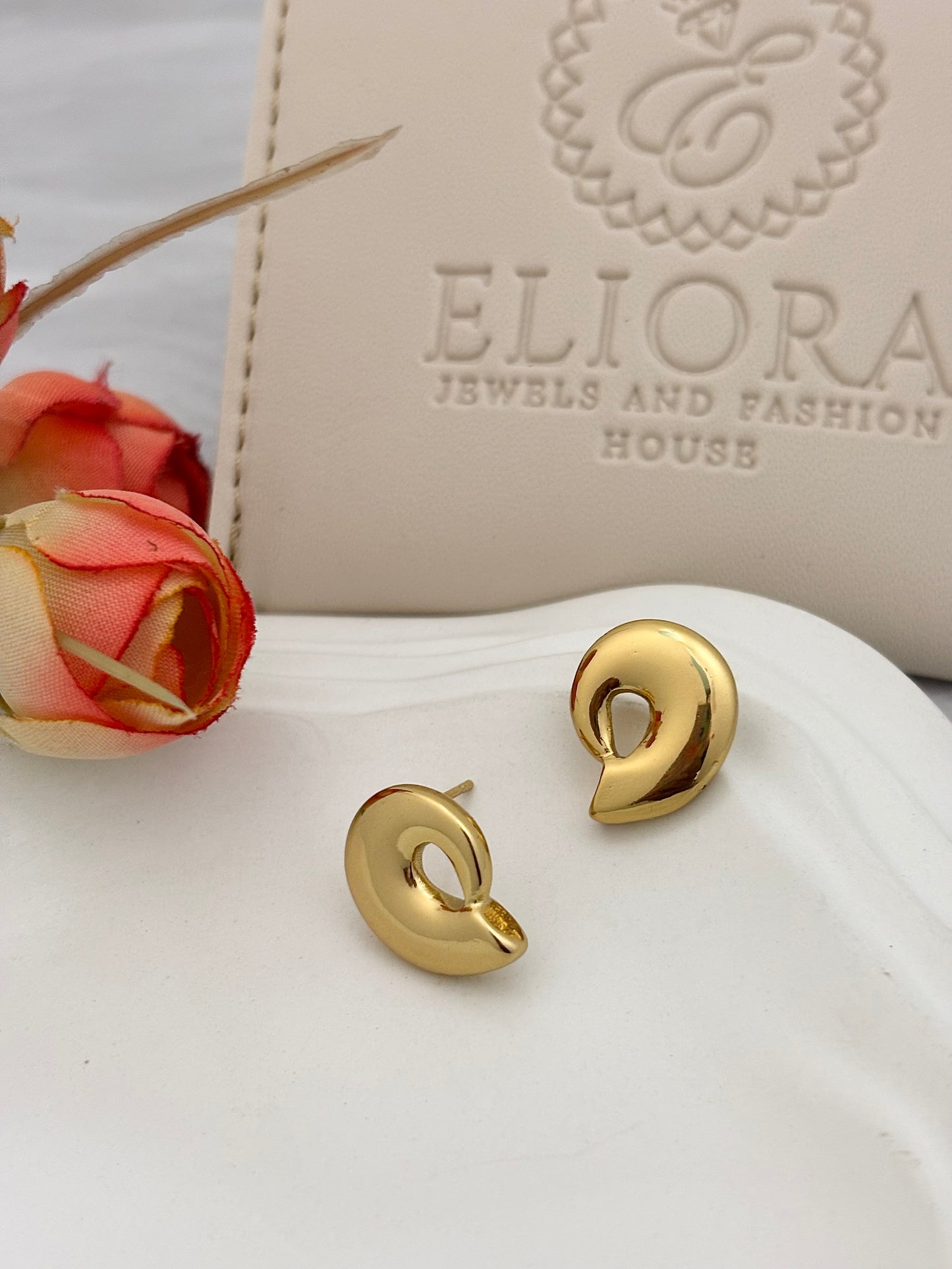 Golden Swirl Studs