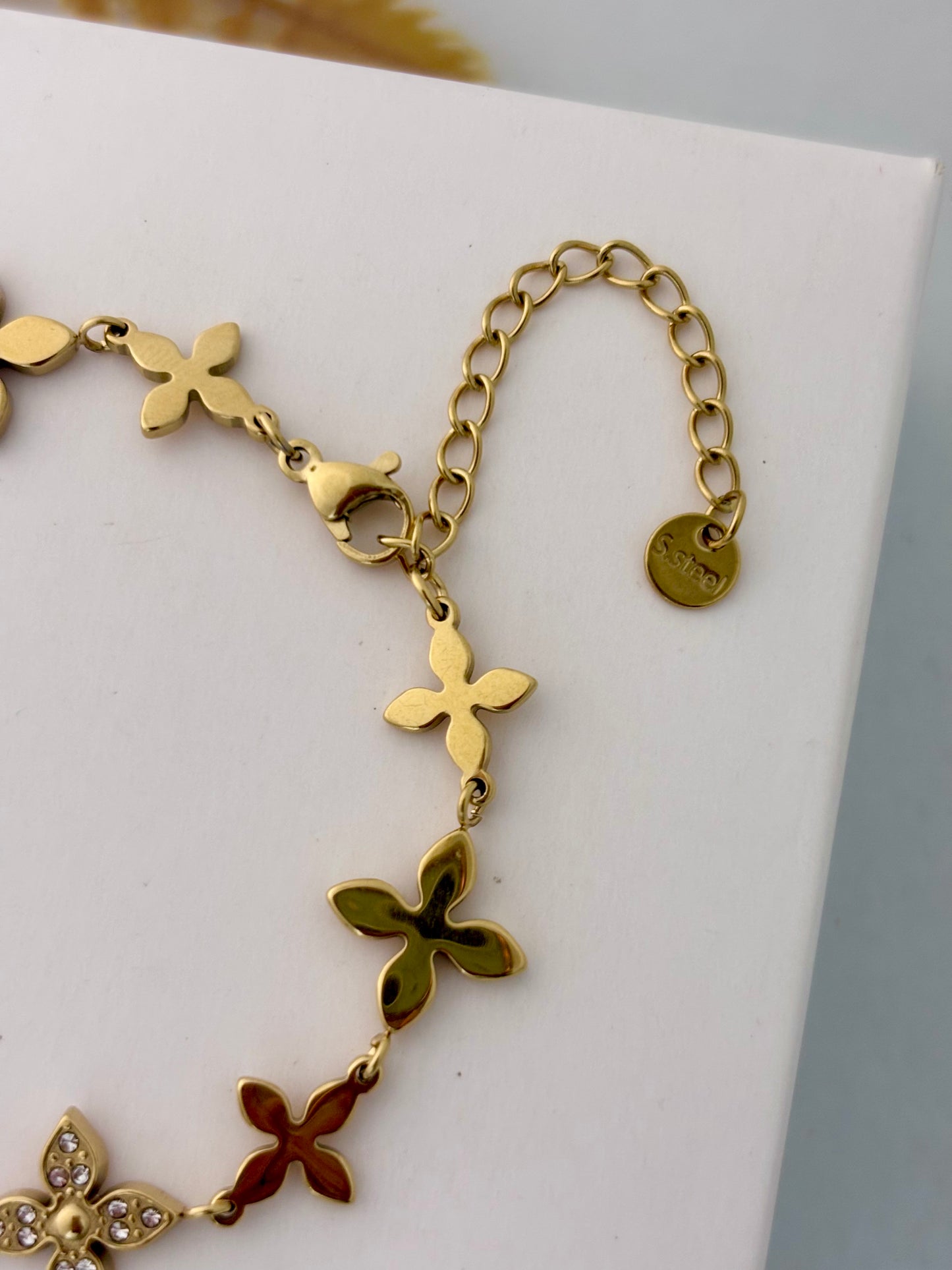 Crystal Flower Bracelet | 18kt Gold Plated