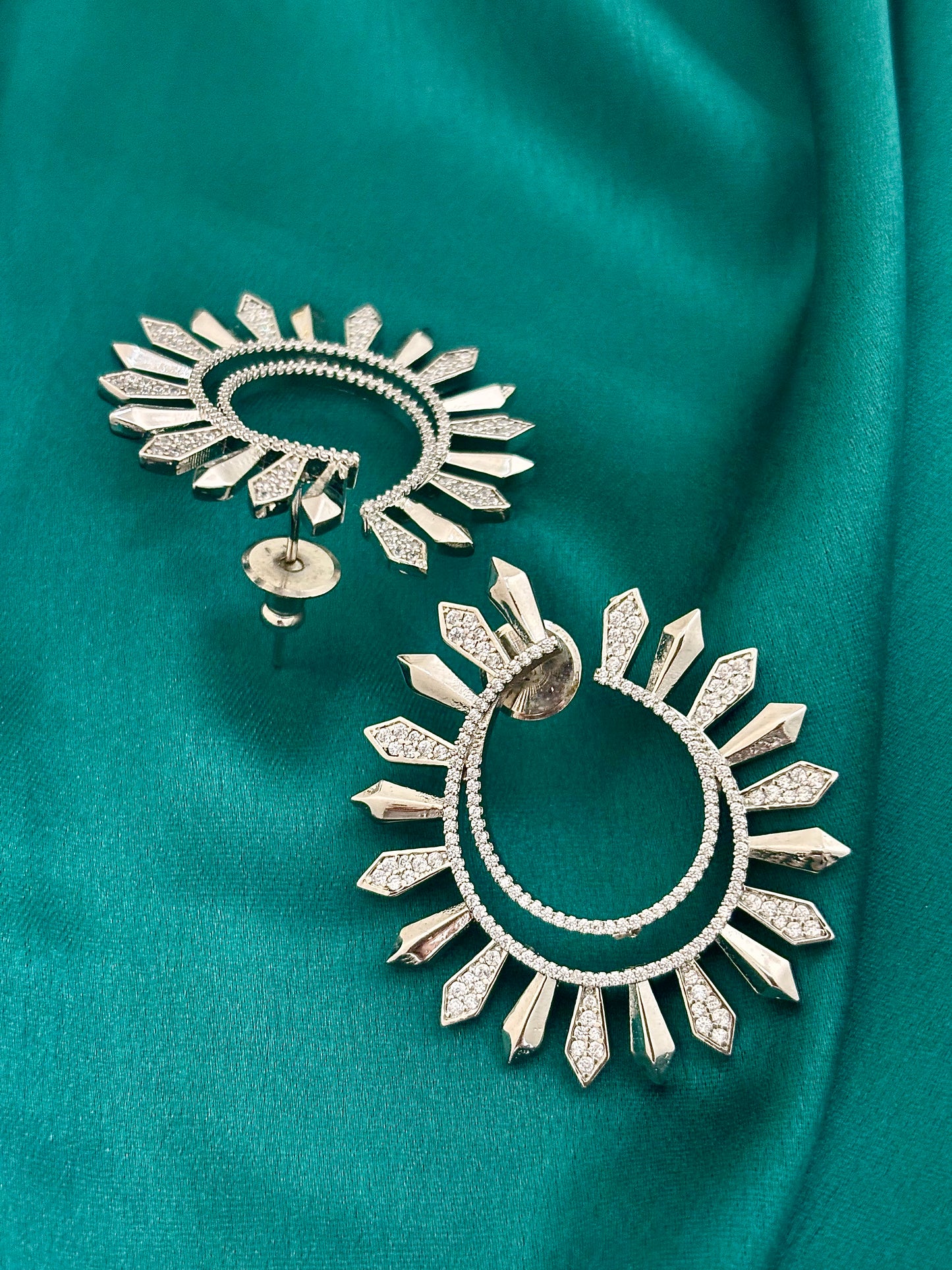 Valorine Hoops