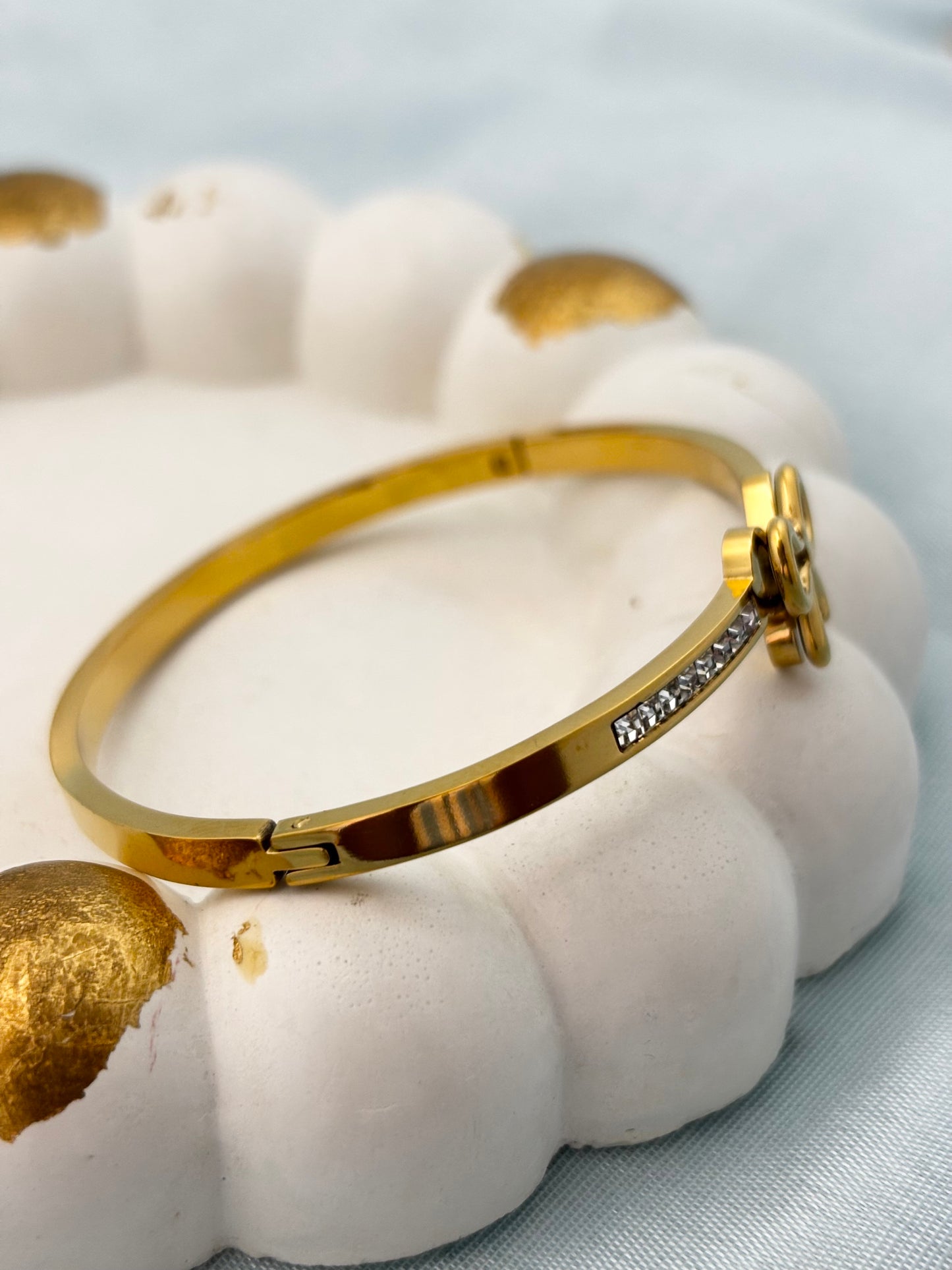 Mimi Bow Zircon Bangle Bracelet