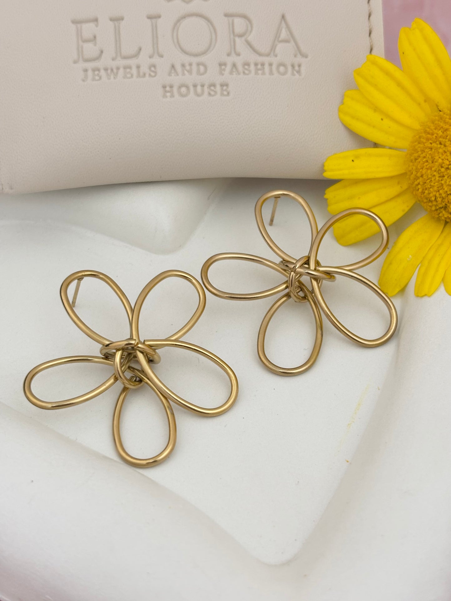Floral Bloom Earring