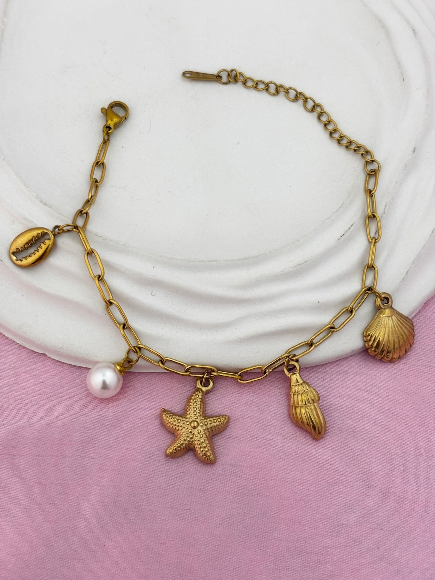 Starfish Pearl Charms Bracelet