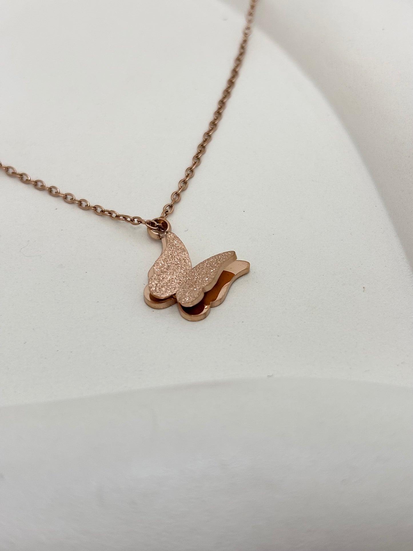 Buttercharm Rosegold Necklace