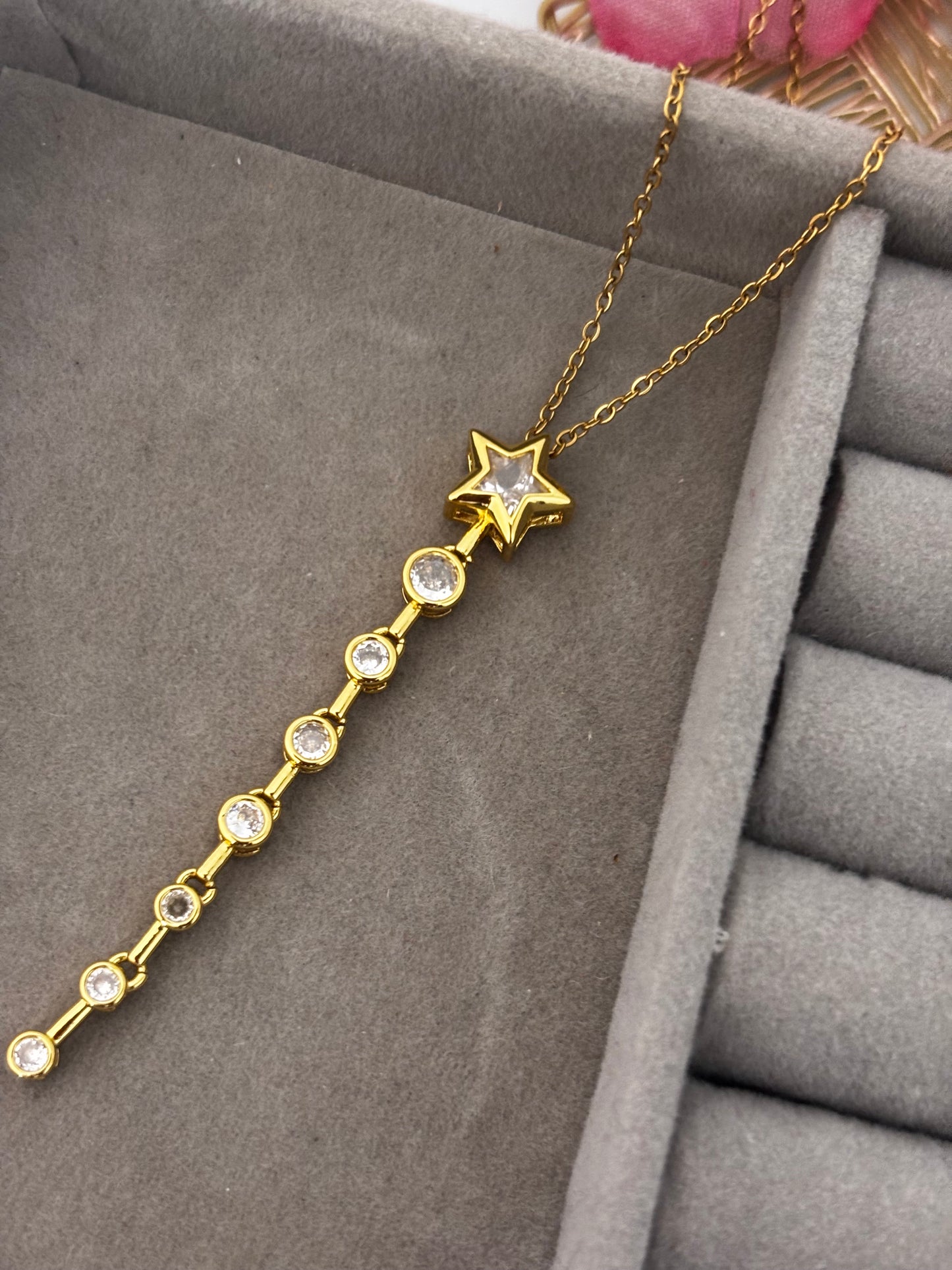 Viral Golden Star Stone Vertical Drop Necklace