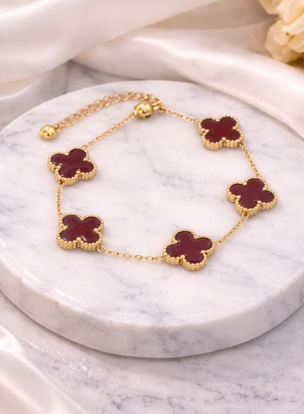 Wine Kiss Van Cleef Clover Bracelet