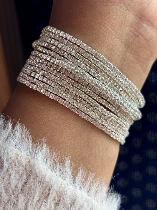 Minimal, Stackable Stretchable Tennis Bracelet (Silver)