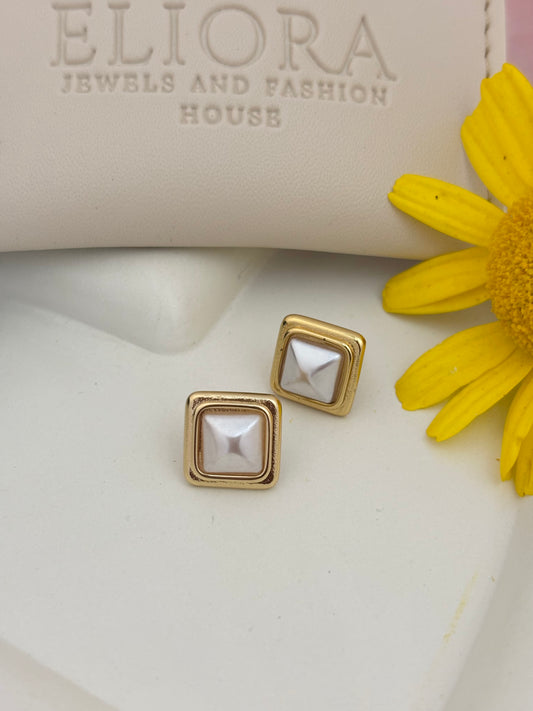 Pearl Prism Shine