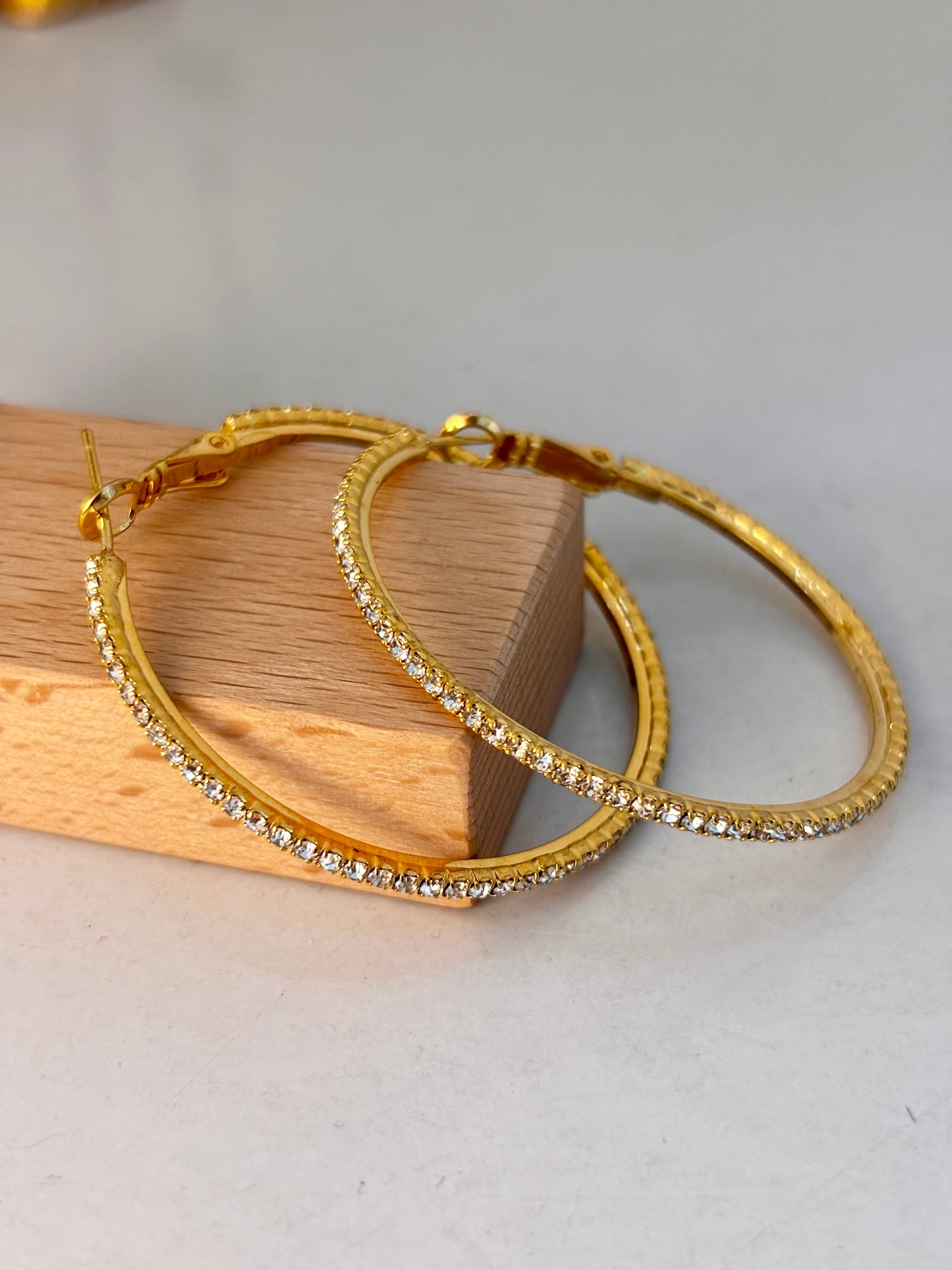 Shimmer Hoops | 18kt Gold Plated