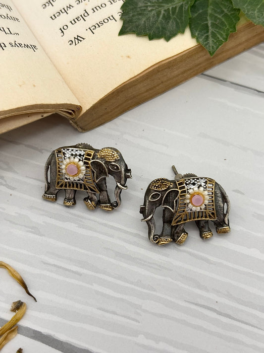 Rajasi Studs (Pink)