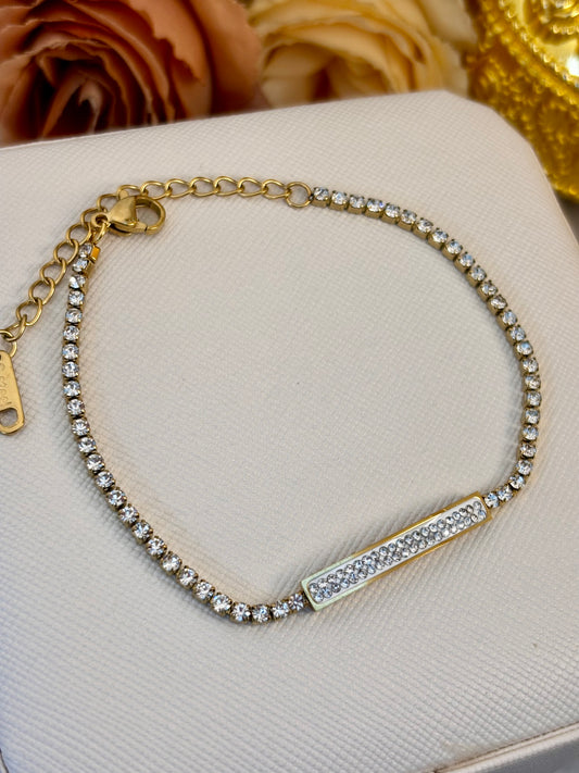 Gold Crystal Bar Tennis Bracelet | Anti Tarnish