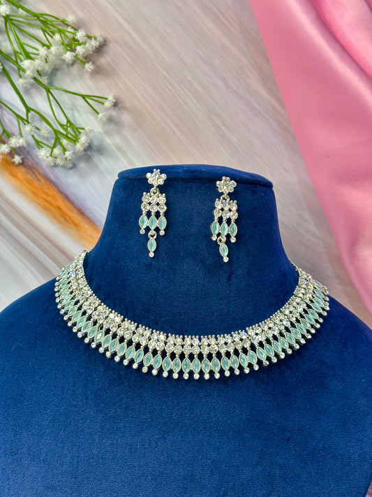 Regal Radiance Necklace Set (Blue)
