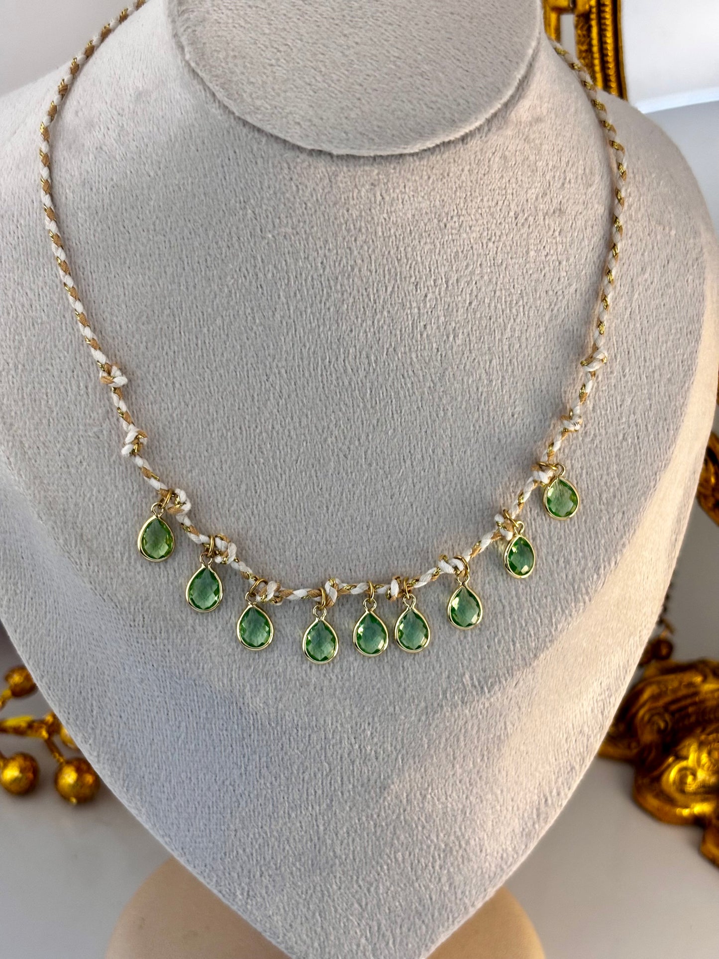 Emerald Dewline Delicate Statement Necklace
