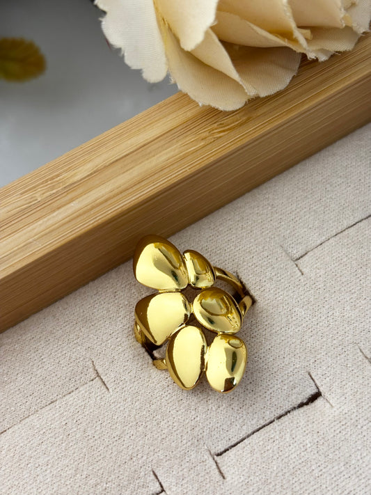 Chunky Gold Flower Ring - Anti Tarnish Gold Plated