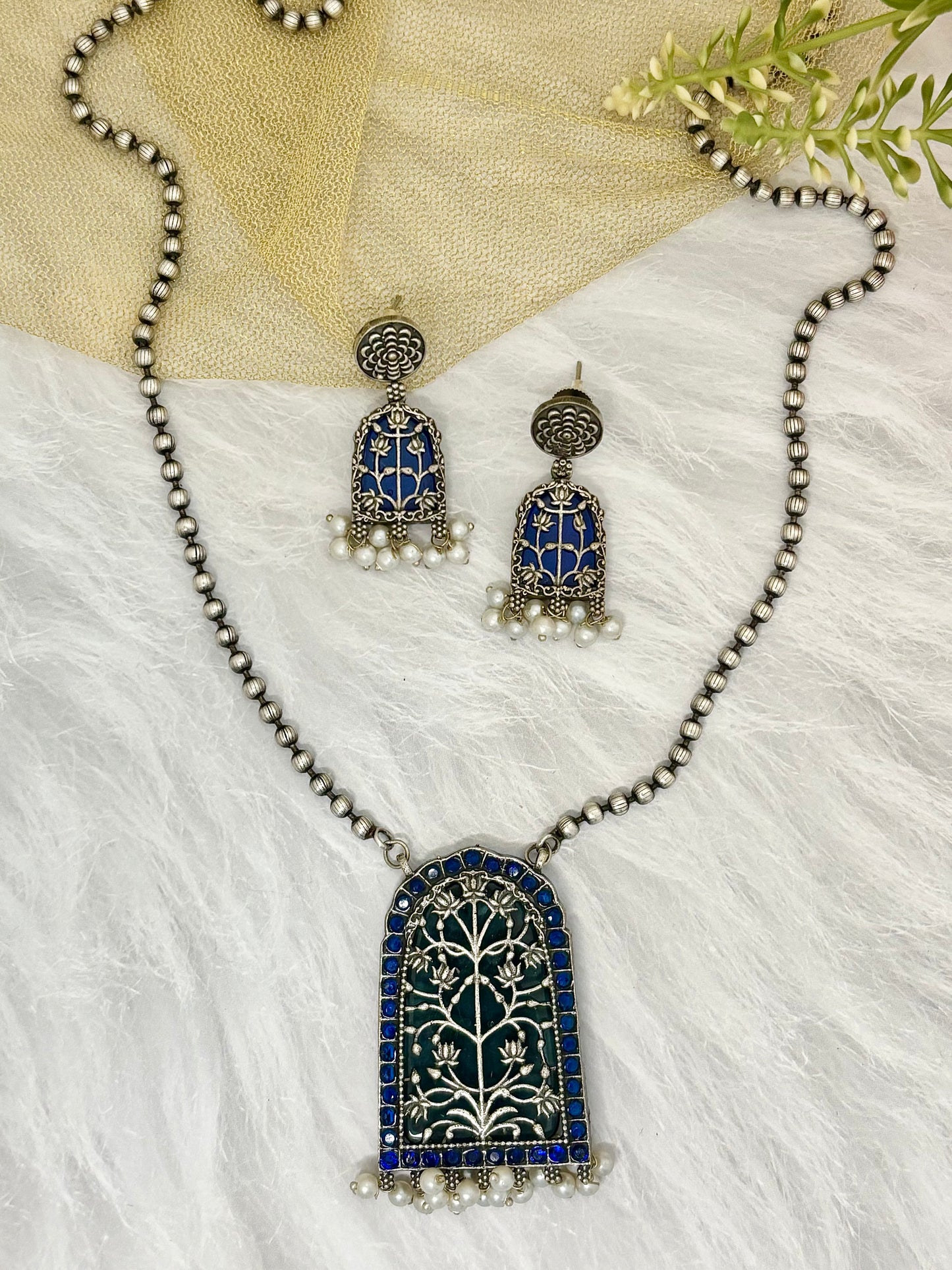 Noor Mahal Necklace (Blue)