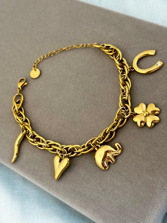 Mia Clover-Heart Charms Bracelet