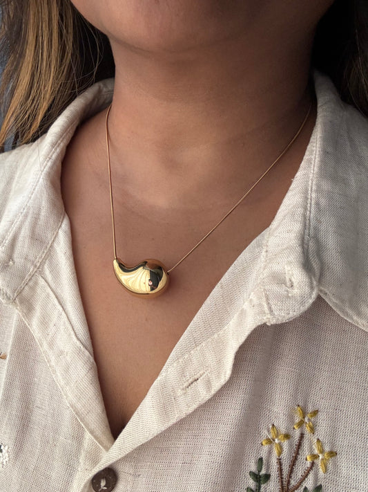Teardrop Pendant Necklace