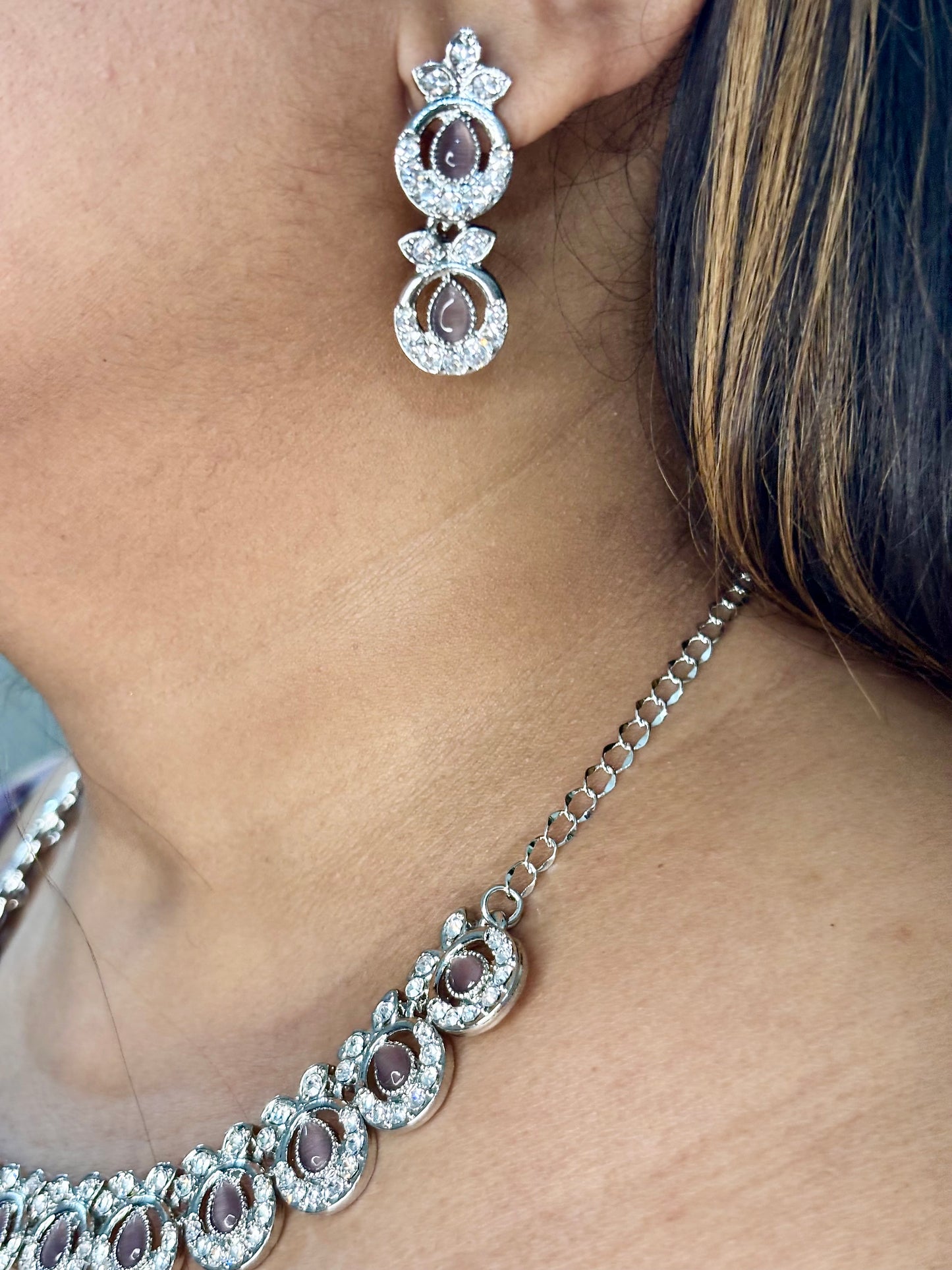 Twinkle Tale Necklace Set (Mauve)