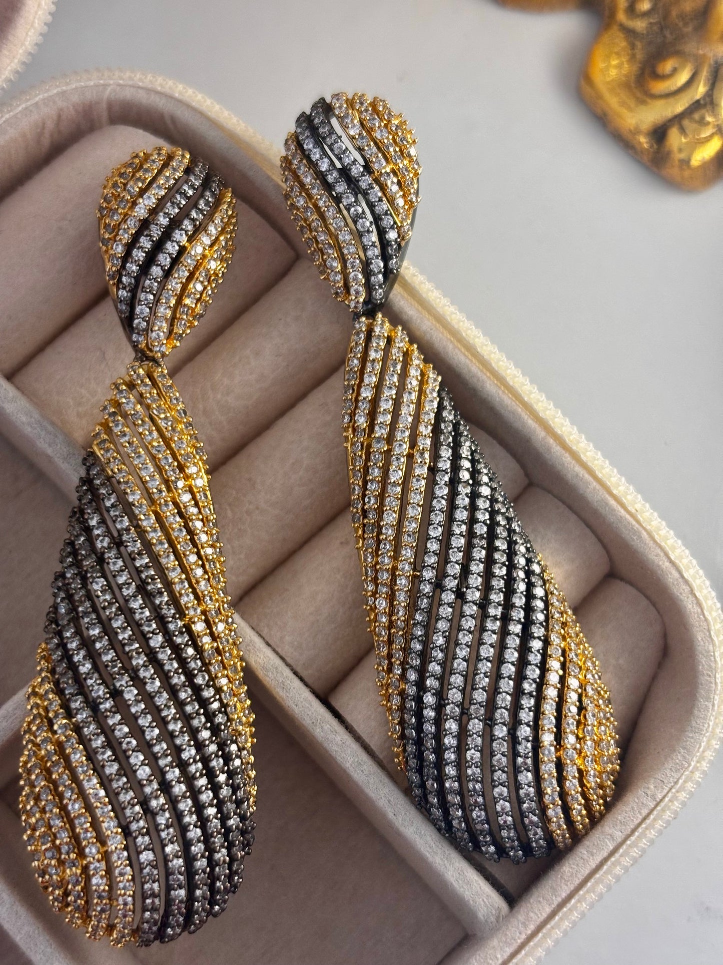 Kelly Dual Tone Teardrop with Nano AD | Wedding & Party Wear