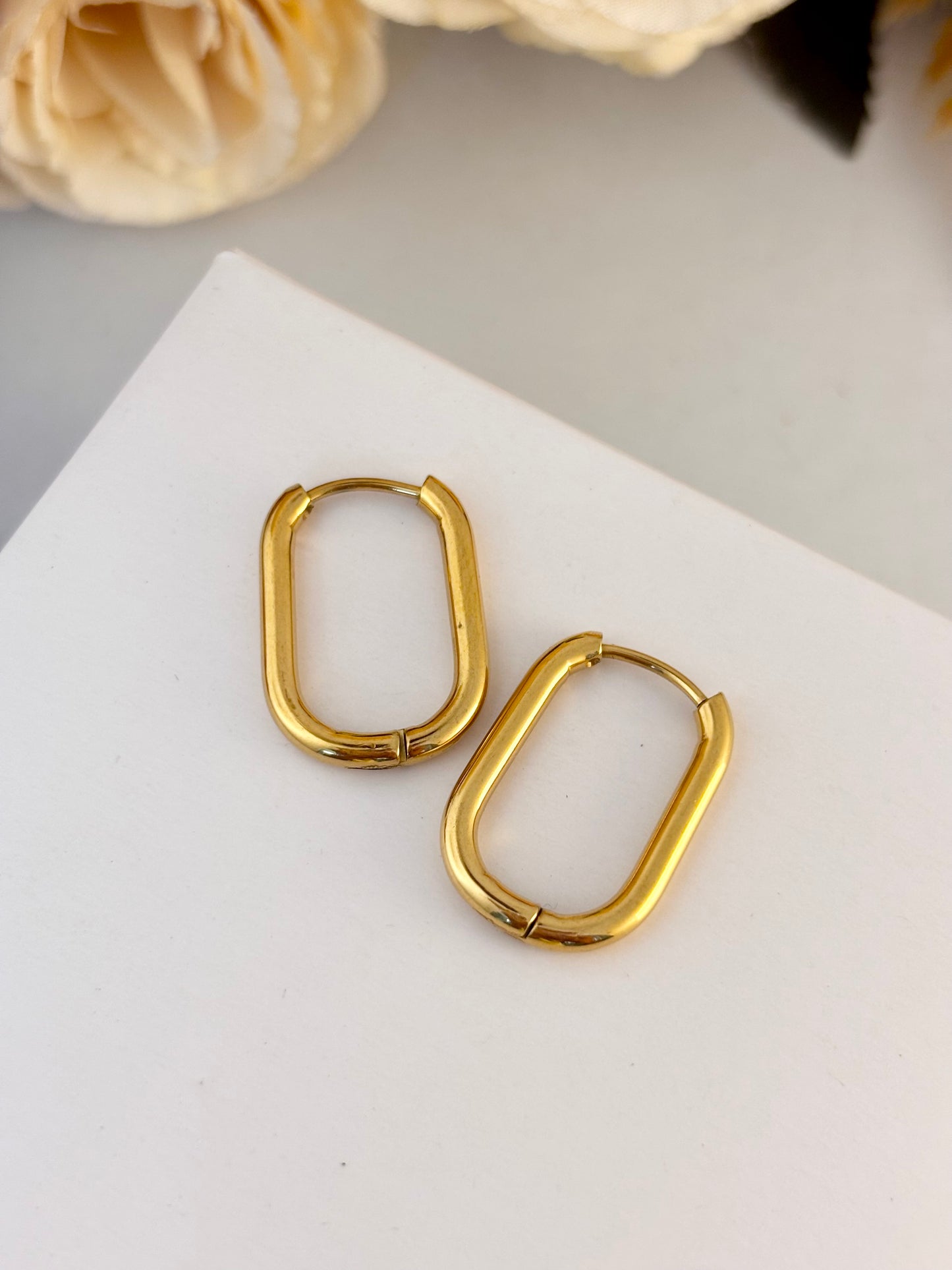 Daisy Drop - Two in One Earrings | 18kt Gold Plated | Enamel MOP Stainless Steel