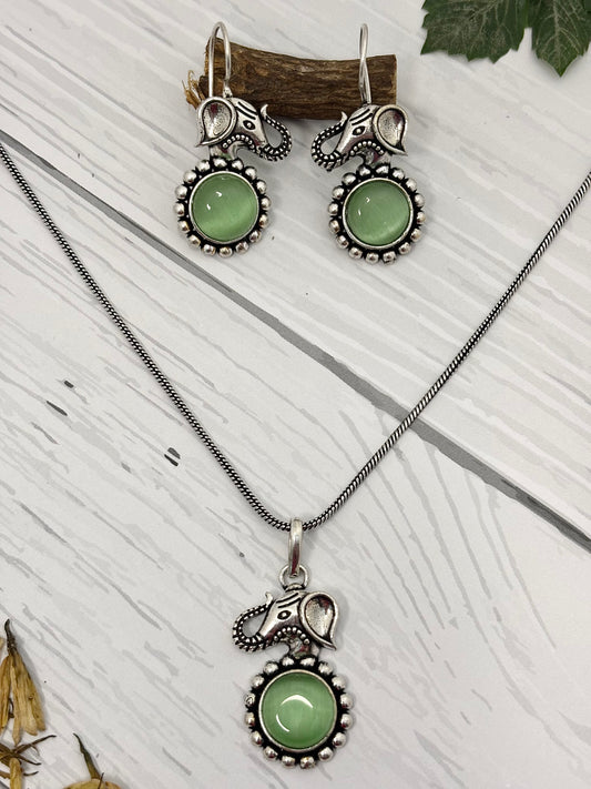 Elephant Charm Jewelry Set (Green)