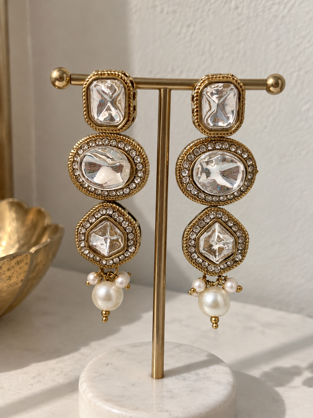 Tanishka Kundan Ethnic Earrings (White)