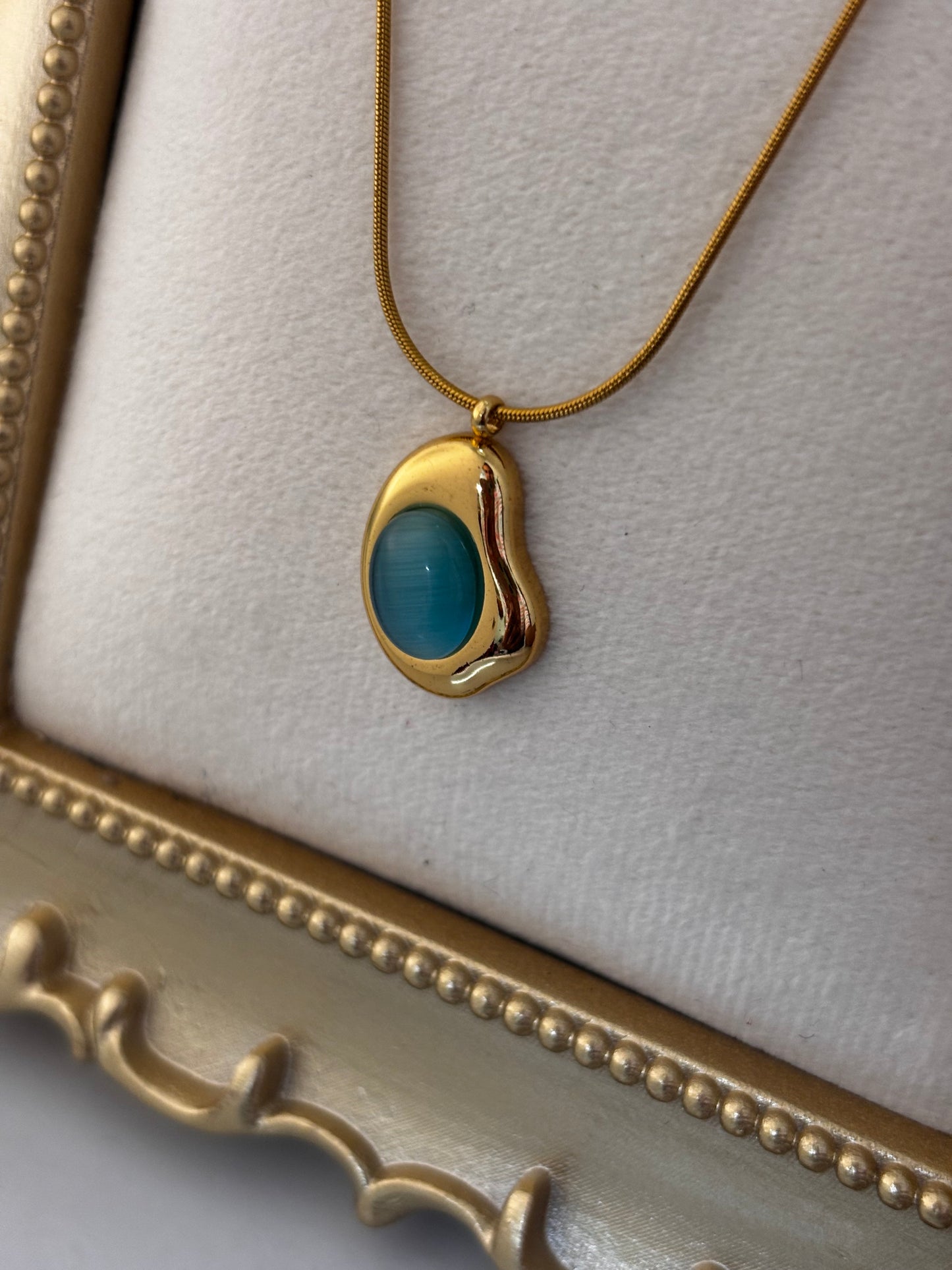Blue Whisper – Aqua Stone Gold Pendant Necklace
