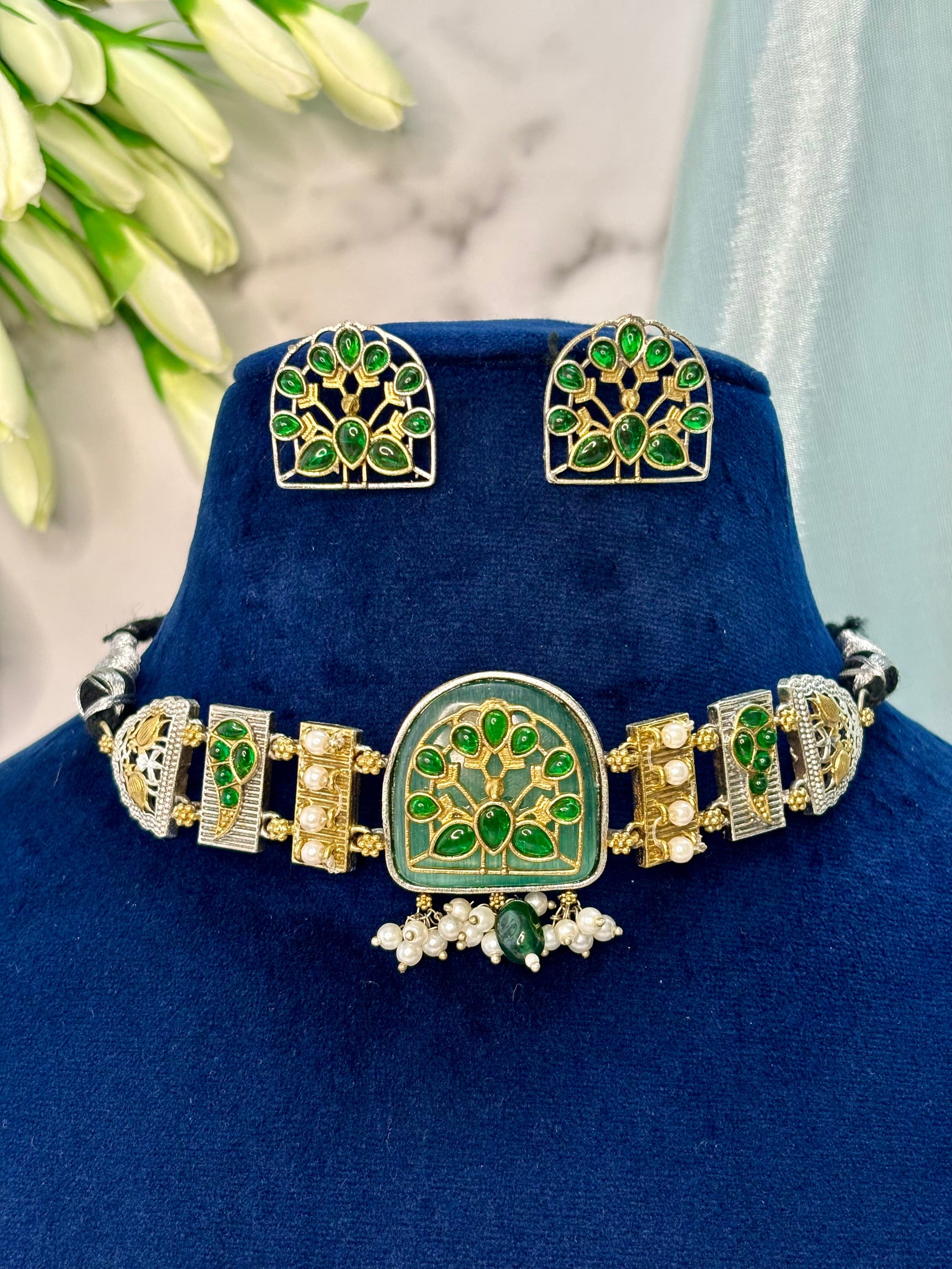 Rajnidhi Green Choker