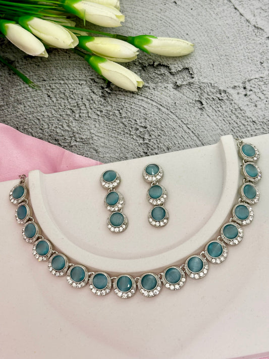 Nora Necklace Set (Blue)