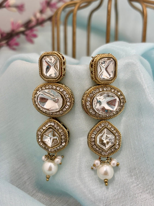 Tanishka Kundan Drop Earrings (White)