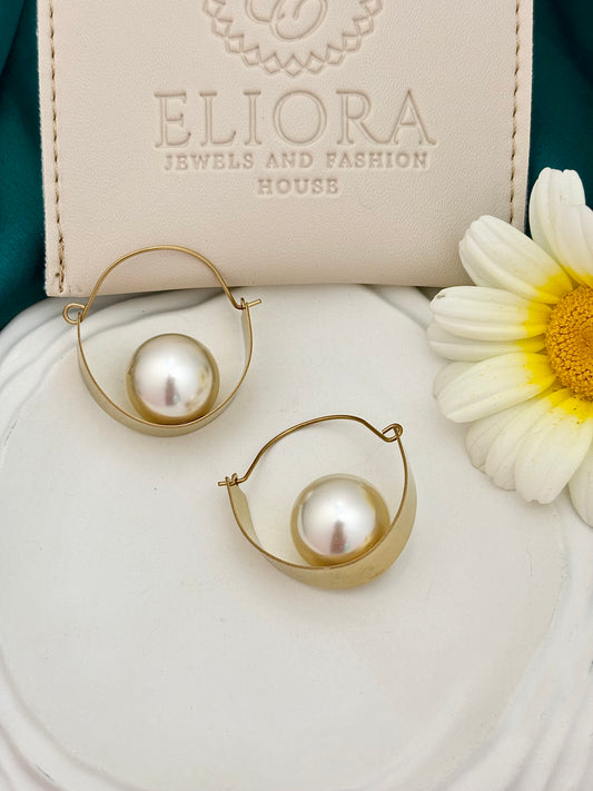 Diana Pearl Hoops