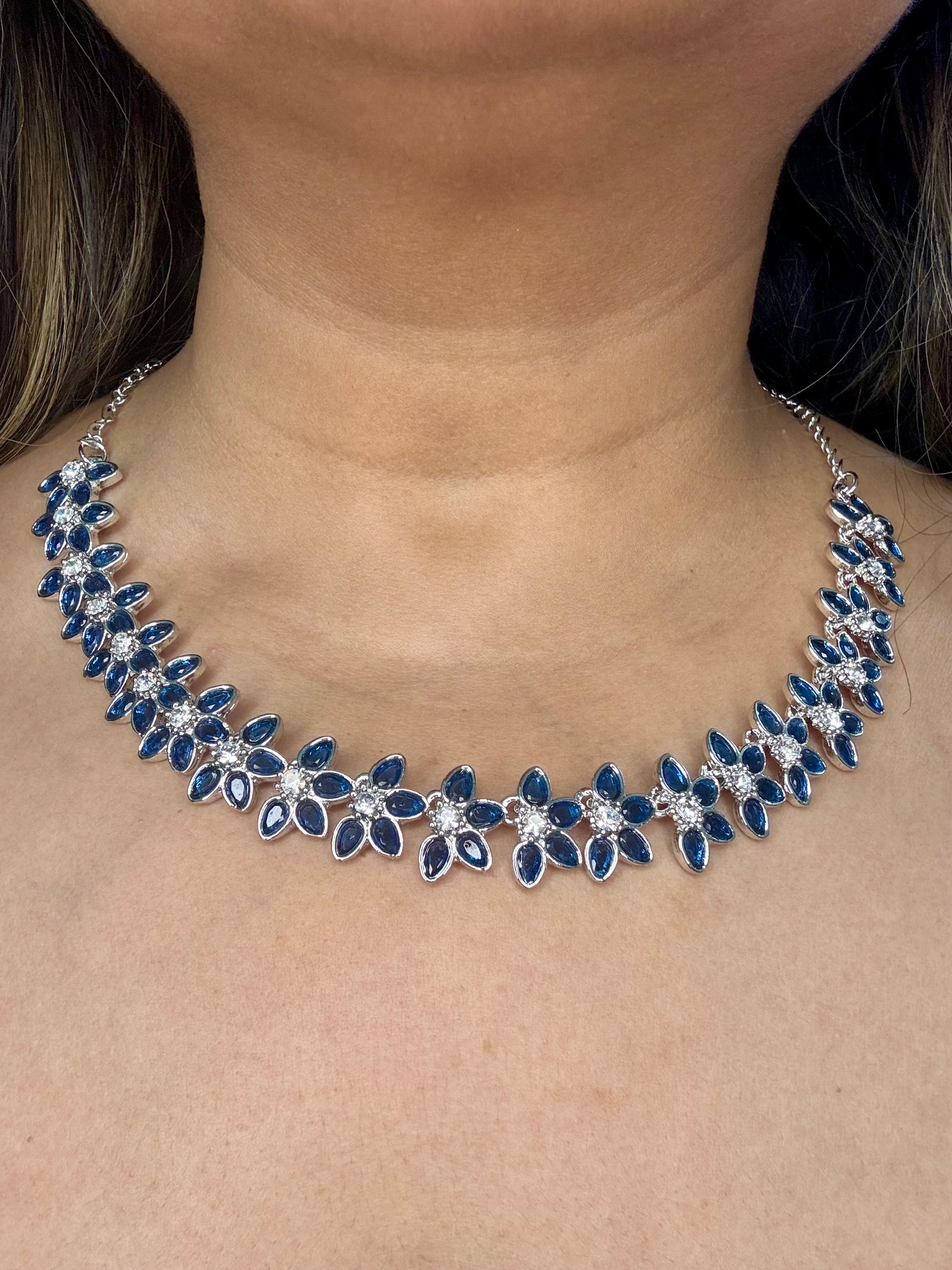 Lily Grace Necklace Set (Blue) – Eliora Jewels and Fashion House