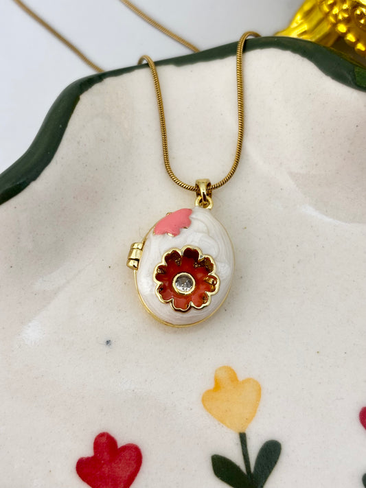 Vintage Photoframe Openable Gold Necklace (Orange)