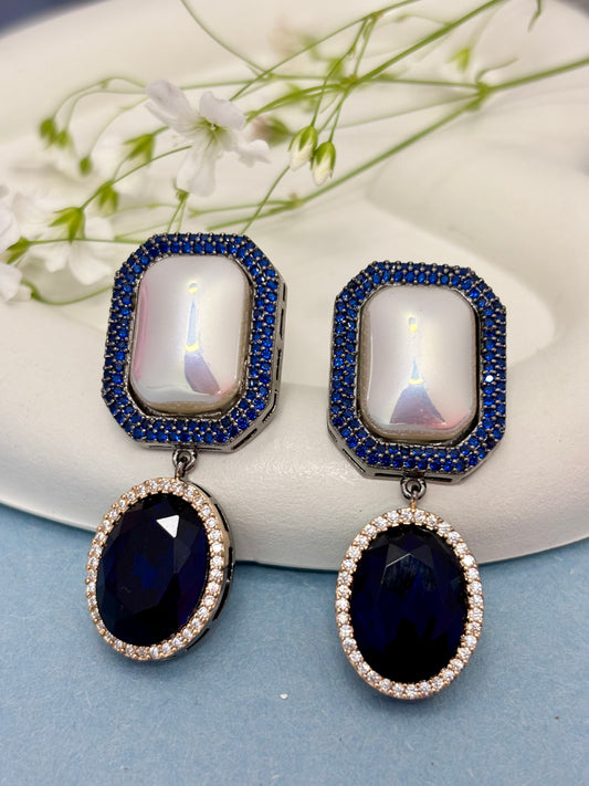 Iridescent Pearl & Midnight Blue Drops