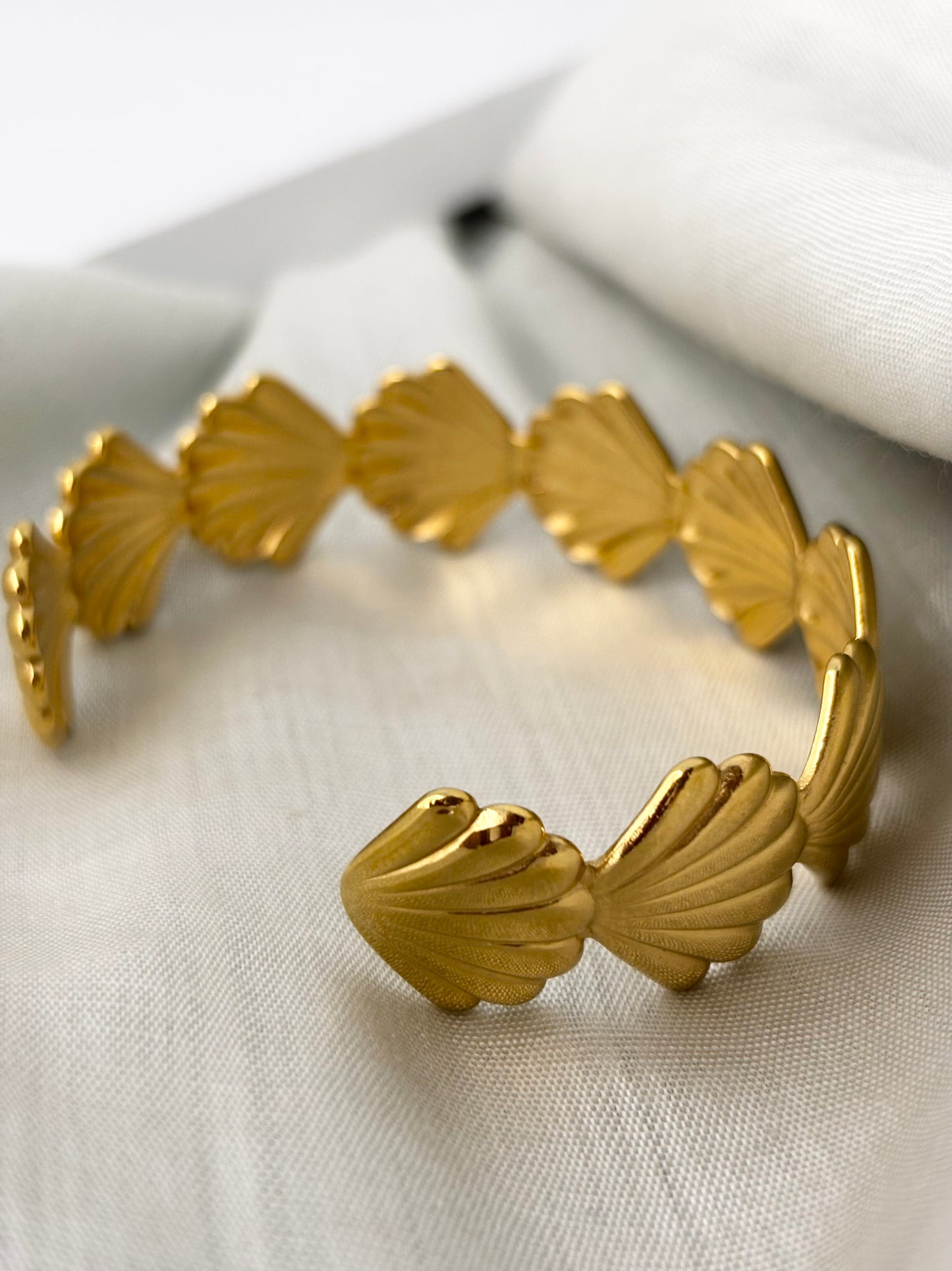 Stainless Steel Shell Gold Cuff
