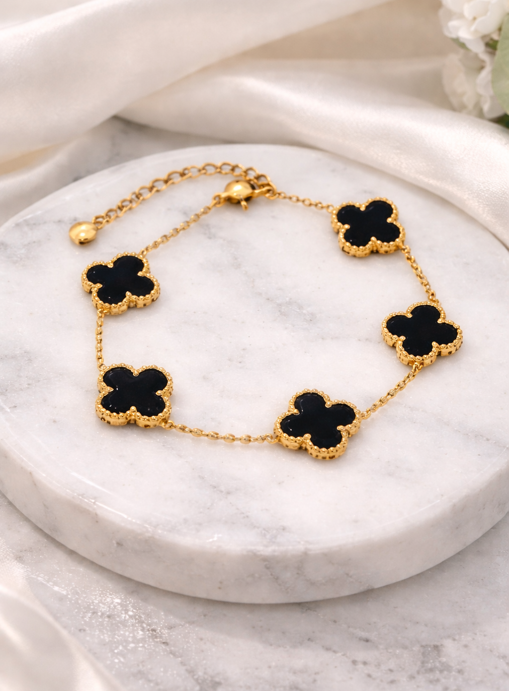 Black Love Van Cleef Clover Bracelet