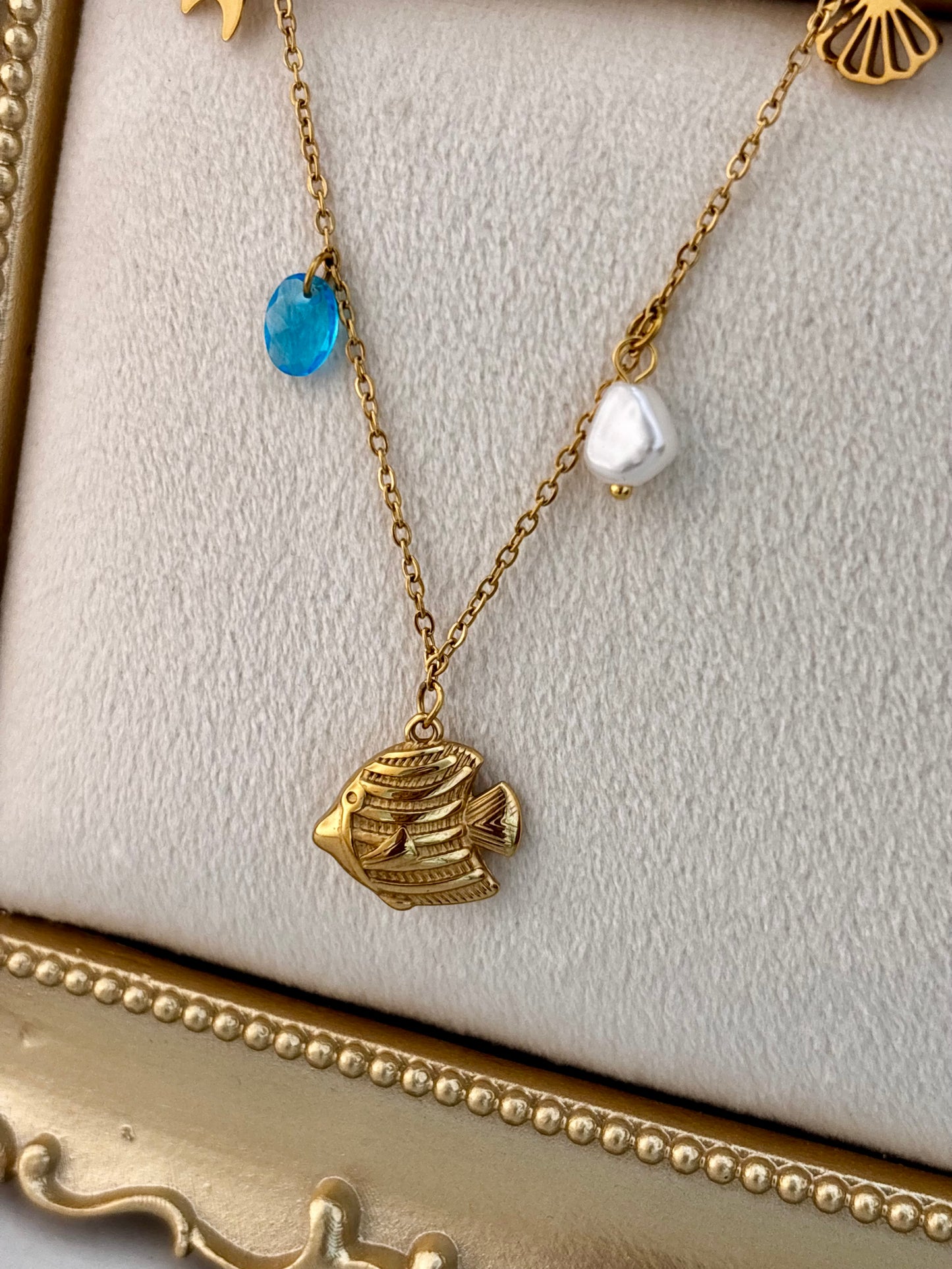 Fishy Beach Charms Necklace | 18k Gold Plated Waterproof